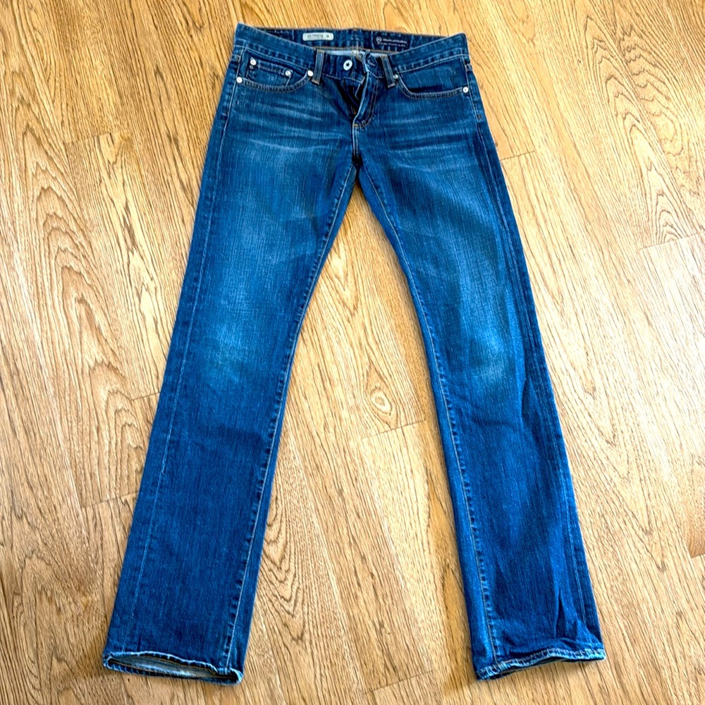 AG size 27 regular the Tomboy relaxed straight leg jeans